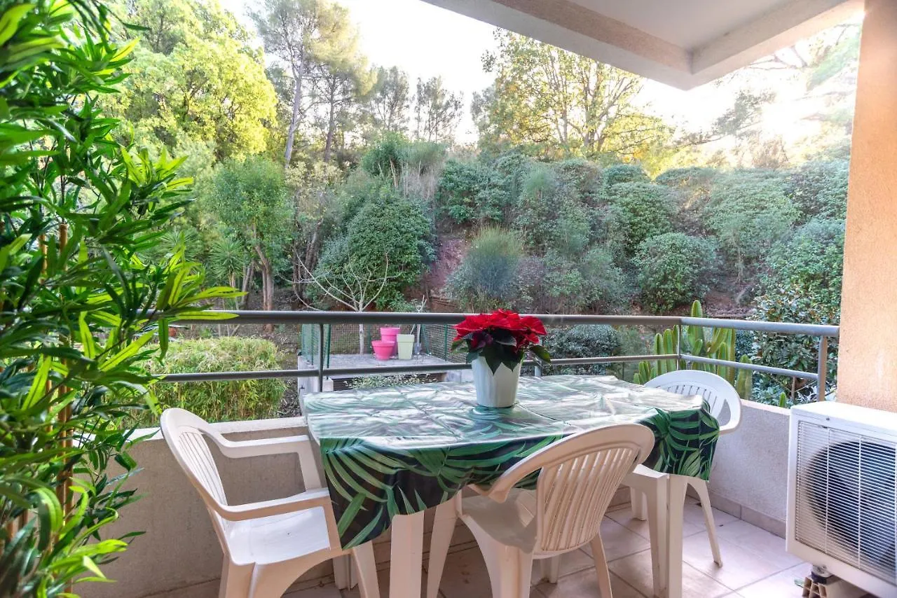 Location Appartement 3 Etoiles - 2 Personnes Le Pradet